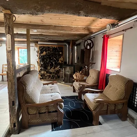 L'abri De Rioumaou Chalet *